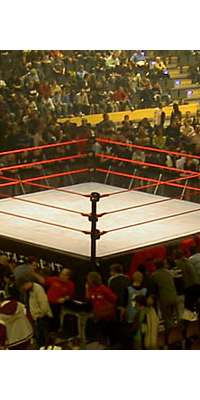 Cincinnati Red, American professional wrestler (EWF), dies at age 40